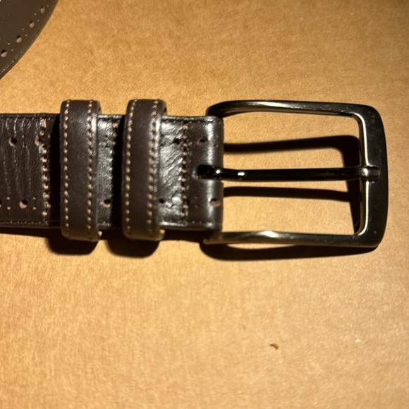 Mezlan men’s brown leather belt - Picture 2 of 8